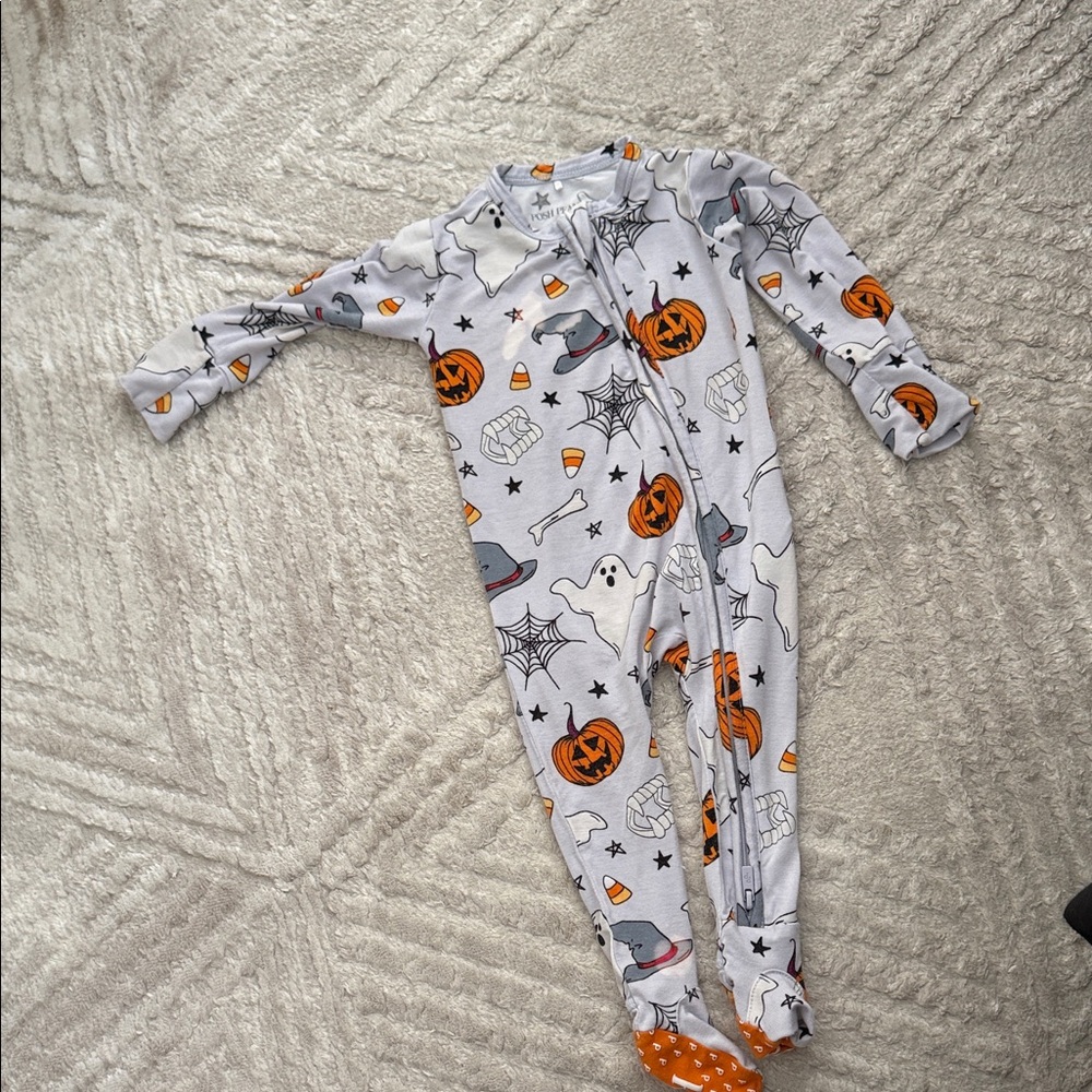 Posh peanut Halloween pajama